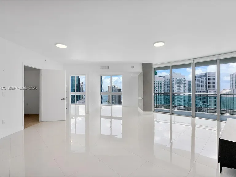 350 S Miami Ave #3702 — Photo 8