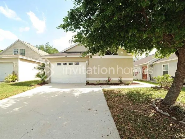 818 Cape Cod Cir, Valrico, FL 33594