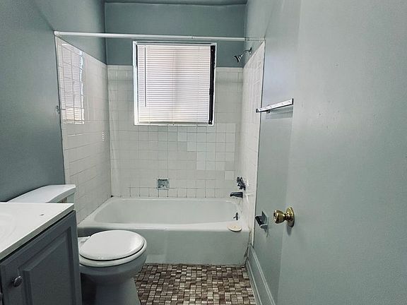 5th image of 4015 Hamilton St #40151/2-10