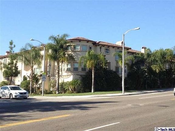 3rd image of 2307 Miravista Ave #109