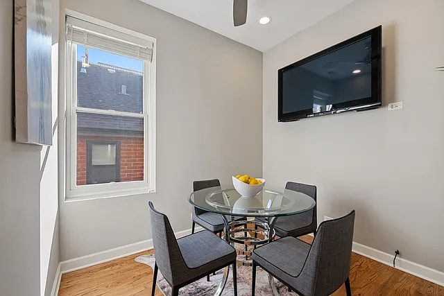 1340 N Wolcott Ave #2 — Photo 5