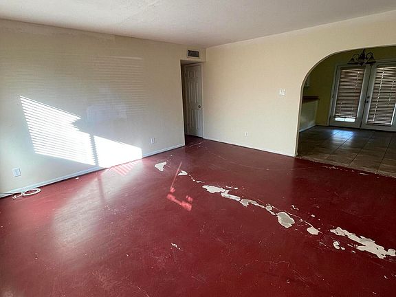 2nd image of 330 E DESERT Drive