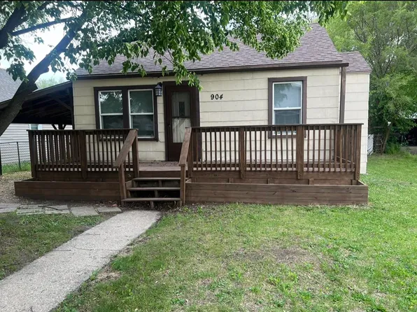 904 Drexel Blvd, Machesney Park, IL 61115