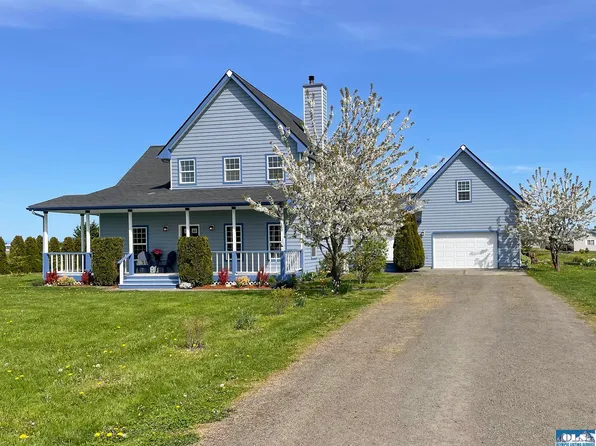 180 Quail Meadows Dr, Sequim, WA 98382