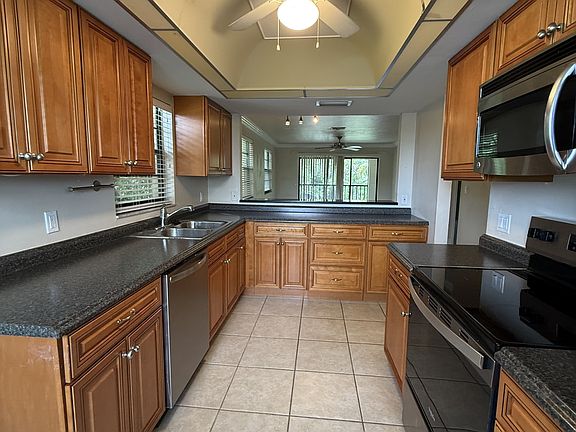 2nd image of 3806 Guilford Rd Unit 4