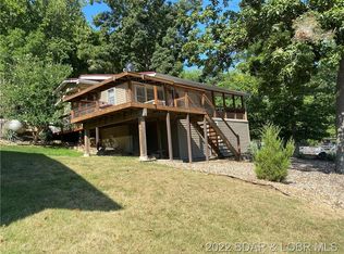 3037 Great Lake View Dr, Gravois Mills, MO 65037