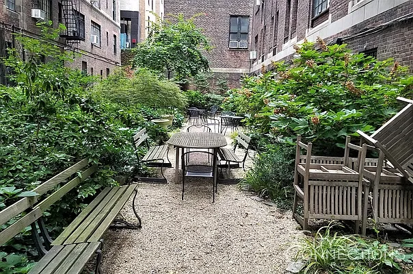 Rented by City Connections Realty | media 13