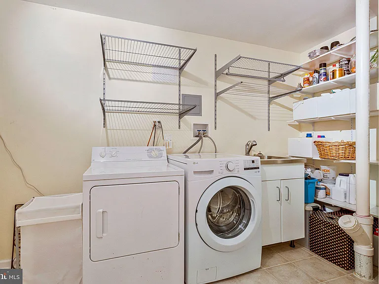 616 Bellerive Ct #85 — Photo 28