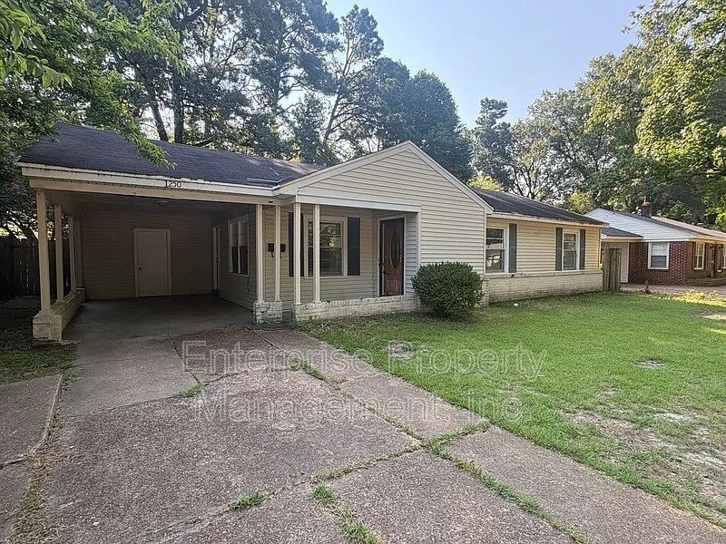 3 bed, 1.0 bath, 1100 sqft, $1,295 — Photo 4