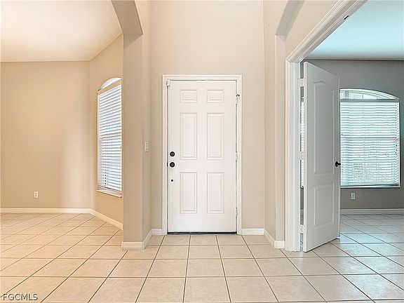 5th image of 2798 Via Piazza Loop