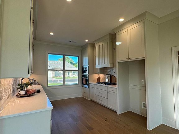 4th image of 107 Trace Pointe Pl