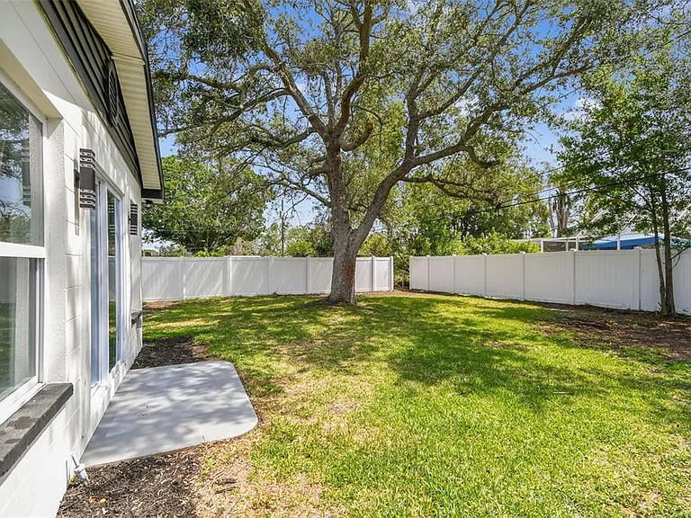 4461 Shore Acres Blvd NE — Photo 20