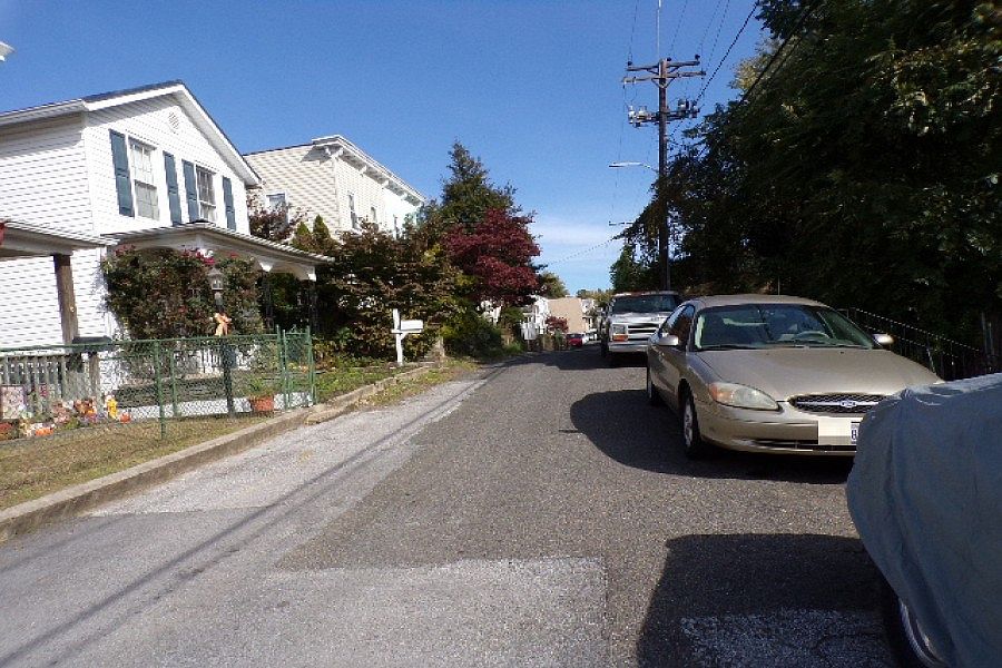 2nd image of 1416 Dellwood Ave