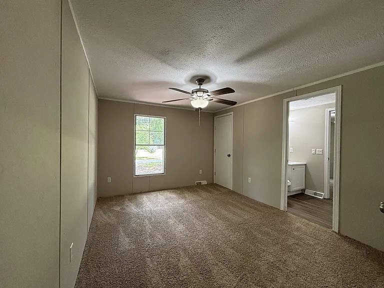 3371 Greensboro Rd — Photo 18