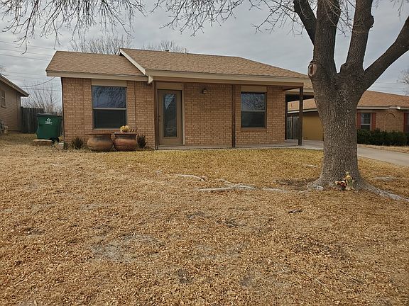 2nd image of 1409 Gregory Dr