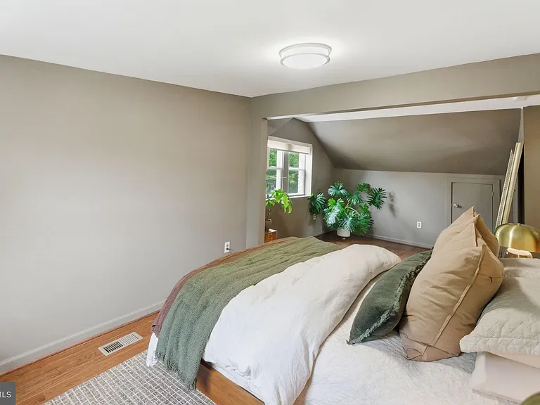 517 Lebaum St SE — Photo 28