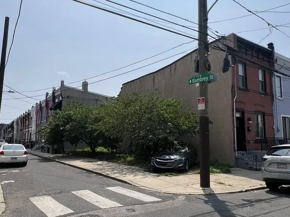 2530 W Montgomery Ave, Philadelphia, PA 19121