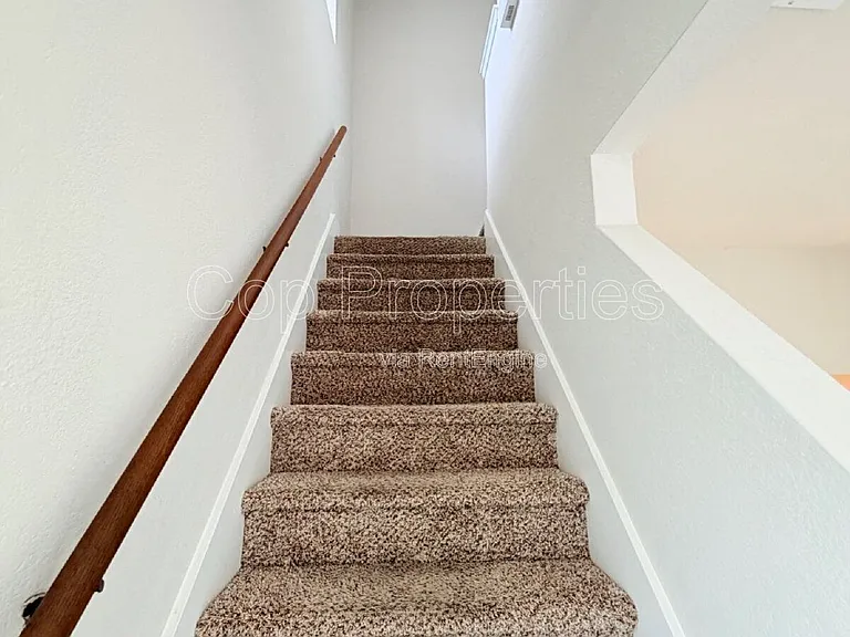 6321 Waddesdon Wood — Photo 13