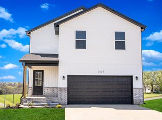 1115 E Plum Creek Rd, Nixa, MO 65714