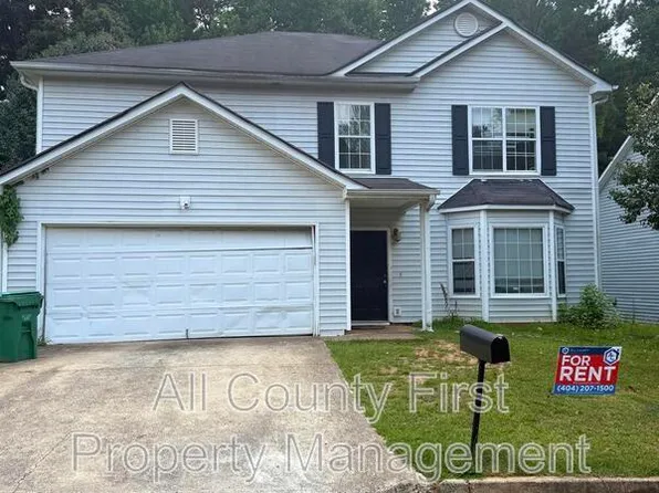 4504 Carriage Park Dr, Lithonia, GA 30038
