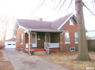 1143 N 1st St, Springfield, IL 62702