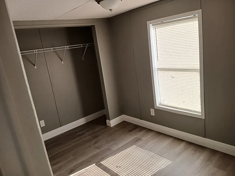 2805 Mineola Dr #22 — Photo 13
