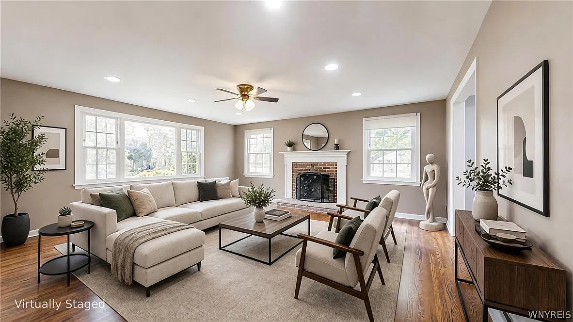 3 bed, 1.5 bath, 1615 sqft, $2,600 — Photo 3