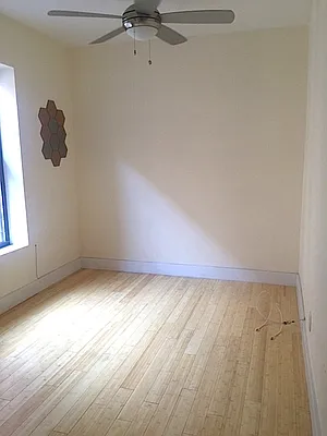 Rented by New Holland Residences | media 19