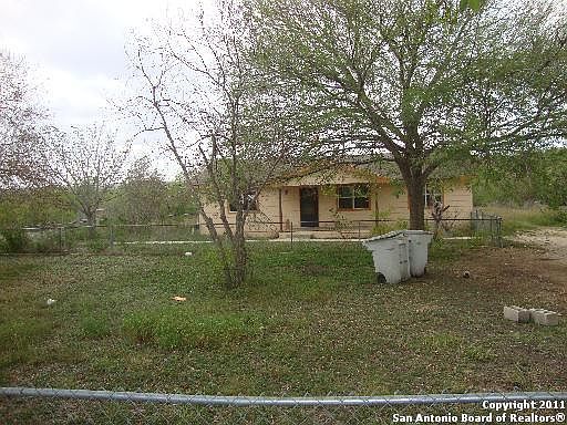 1st image of 5050 S FM1516