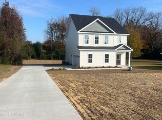 309 Starky Drive, Richlands, NC 28574