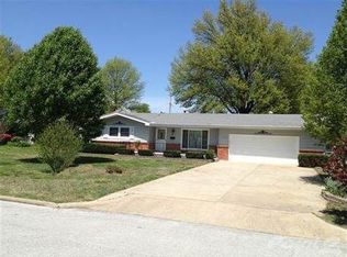 661 W Riverside St, Springfield, MO 65807