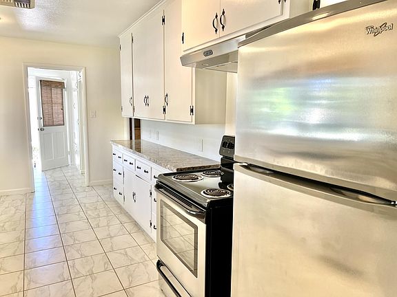 5th image of 5541 E La Pasada St