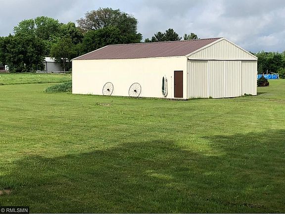 3rd image of 2578 Little Telander Dr