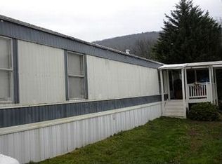 30 Sweet Leaf Ct, Harpers Ferry, WV 25425