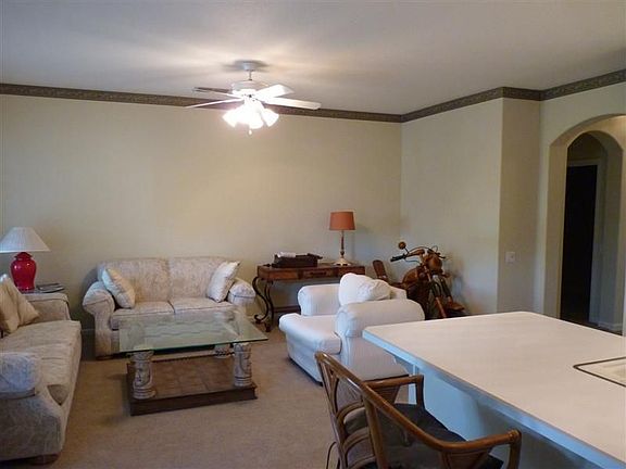 4th image of 2707 Lariat Ct