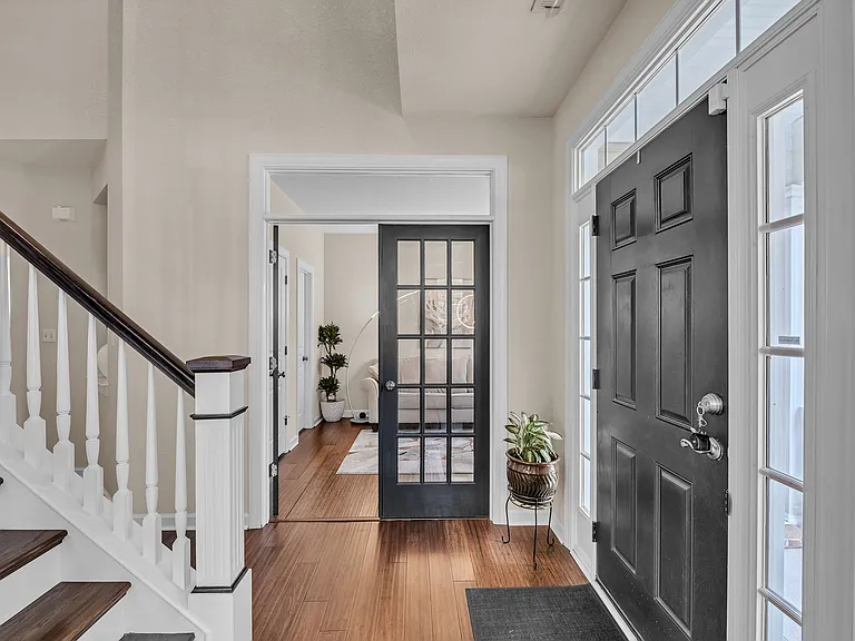 2404 Caitlan Loch Ln — Photo 51