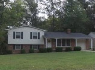 410 Hilldale Rd, Paducah, KY 42001