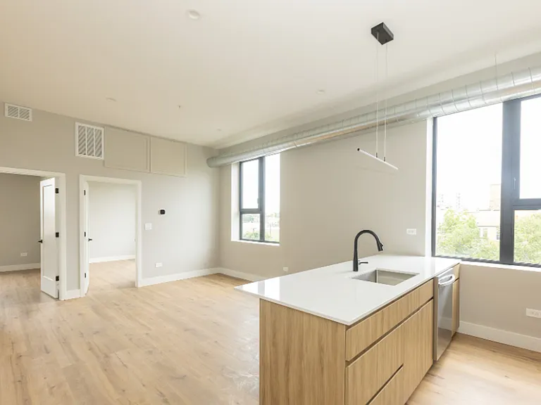 Sixty44 Residences — Photo 10