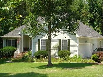 1st image of 370 Forest Oaks Dr