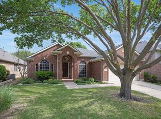 1816 Honey Mesquite Ln, Flower Mound, TX 75028