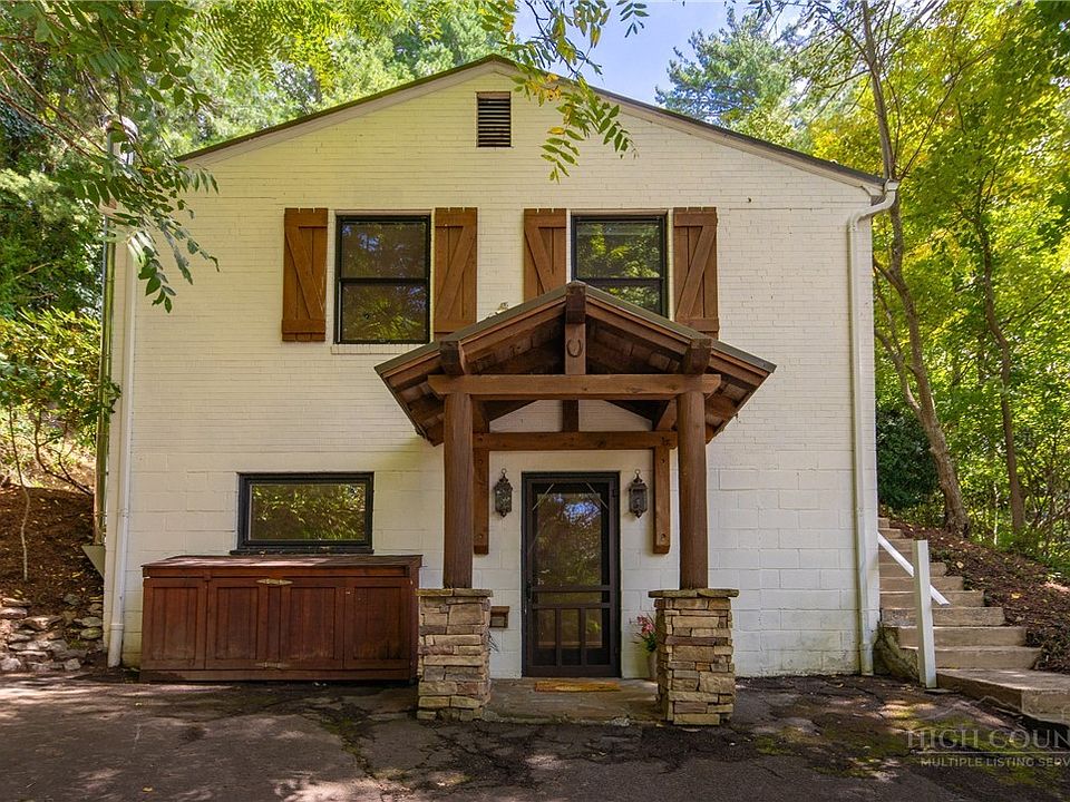 1st image of 214 Blanwood Drive