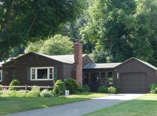 177 Yarmouth St, Longmeadow, MA 01106
