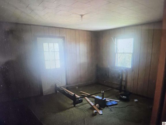 3rd image of 10 Redbird Ln