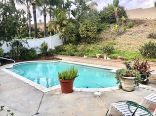 450 Benevente Dr, Oceanside, CA 92057