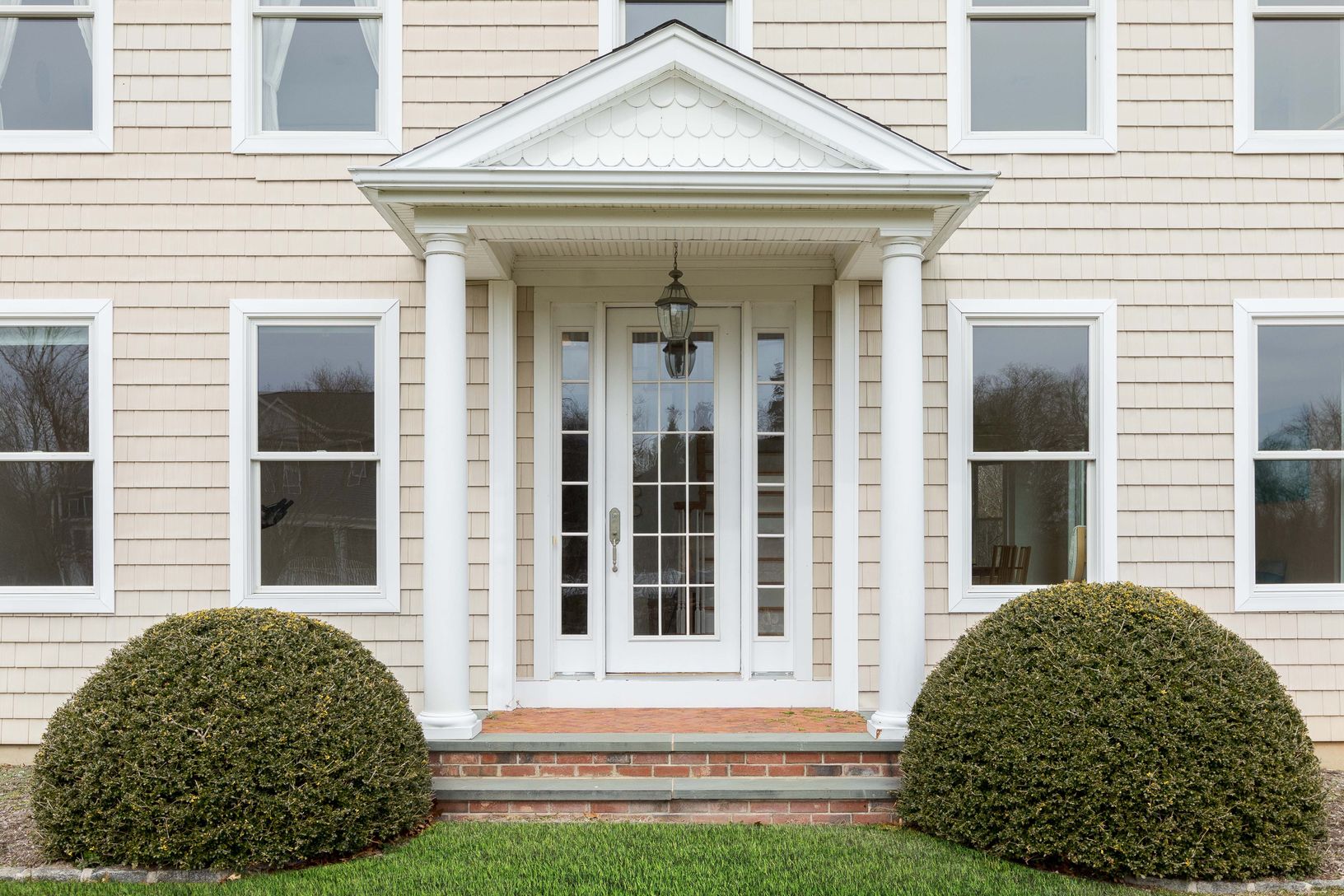  Lovely Front Entrance