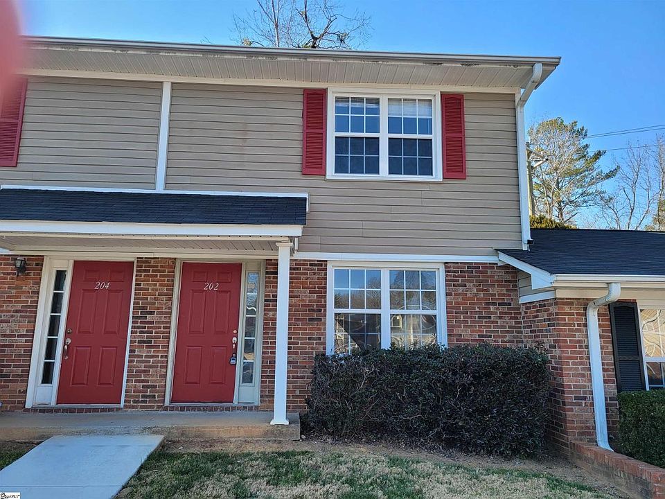 1st image of 202 Emerald Park Ct