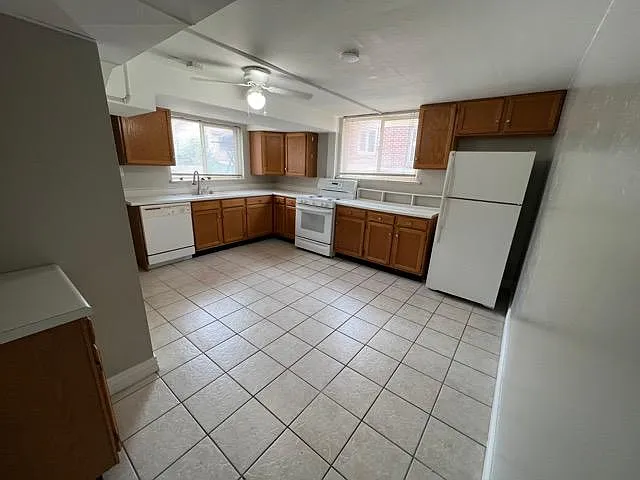 2936 W 42nd Ave — Photo 4