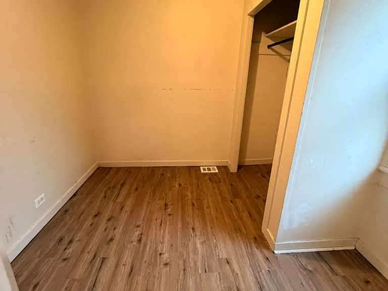252 3rd Ave #1 — Photo 9