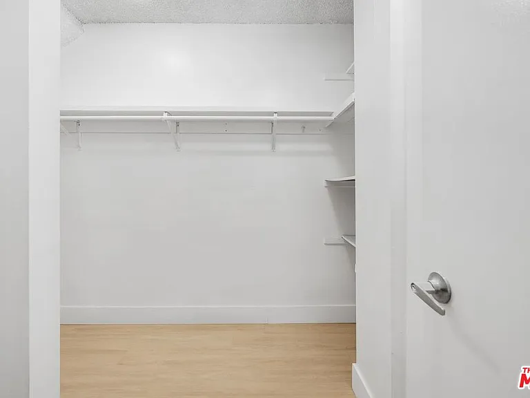 19 Sunset Ave #3 — Photo 23