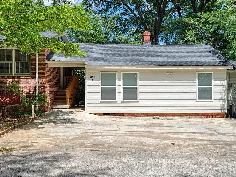 831 John B White Sr Blvd #C — Photo 1
